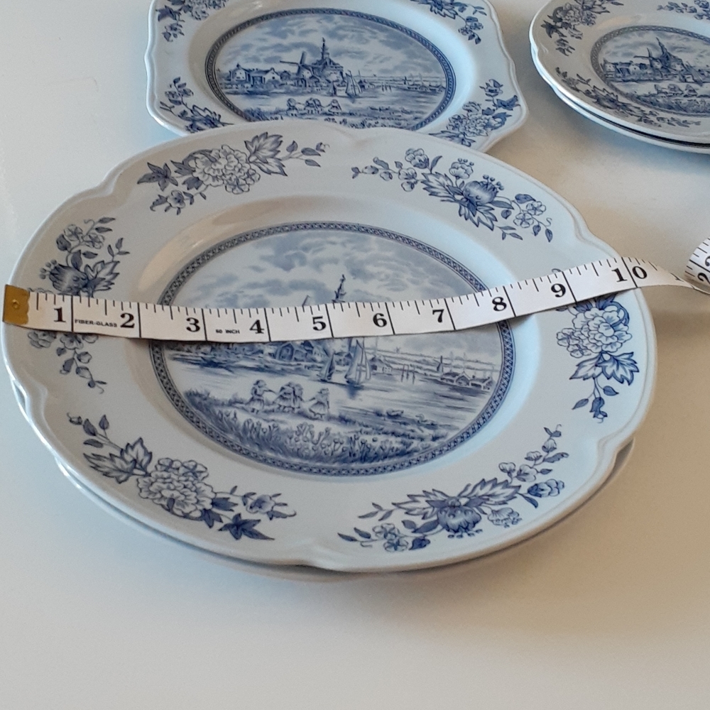 5 piece Johnson Brothers dinnerware - Picture 2 of 6